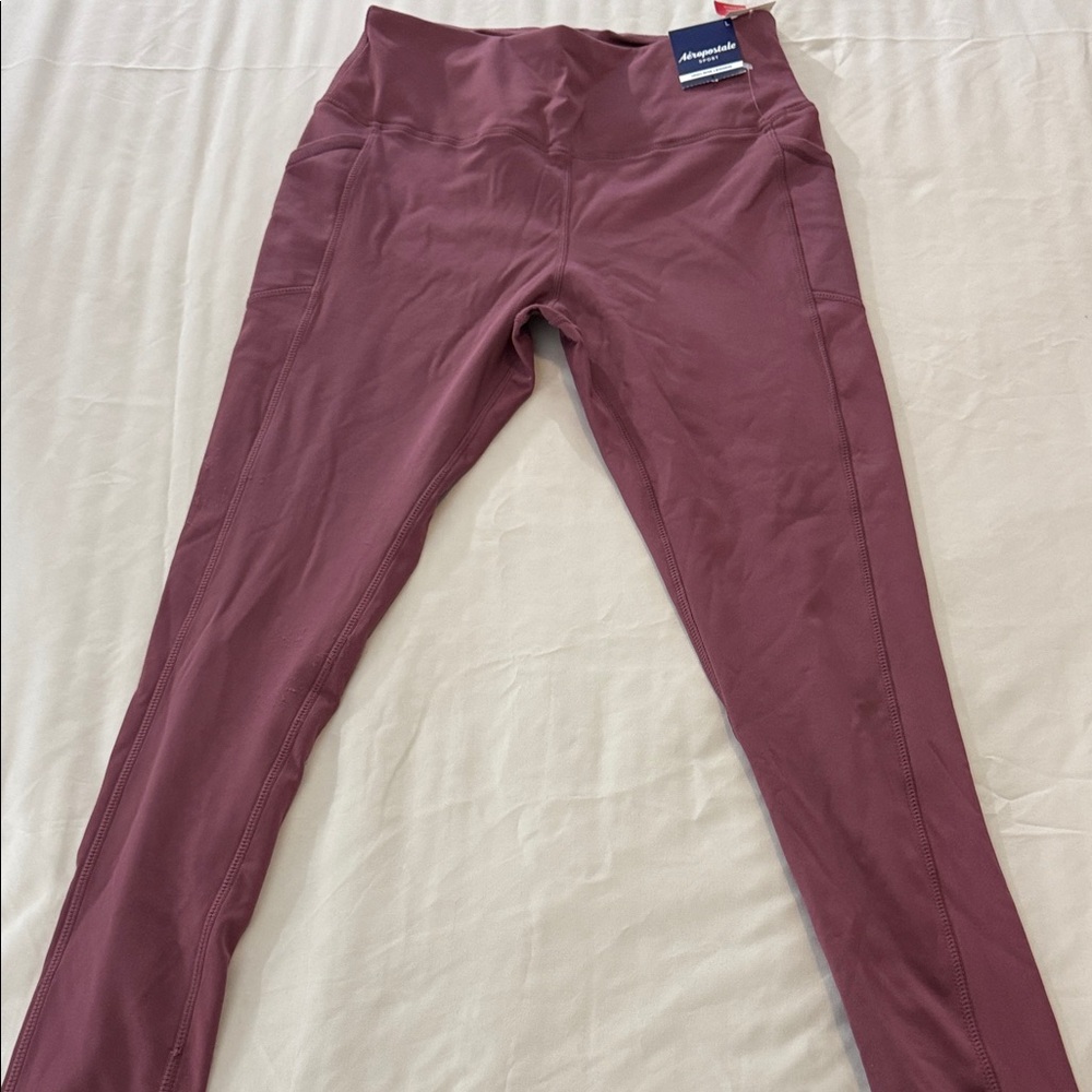Aéropostale Sport High Rise Leggings Women’s Burgundy Stretch - Size L